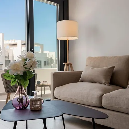 Casa Vecinos - Luxury Rooftop Penthouse Apartamento Estepona