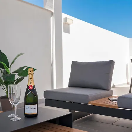Daire Casa Vecinos - Luxury Rooftop Penthouse Estepona