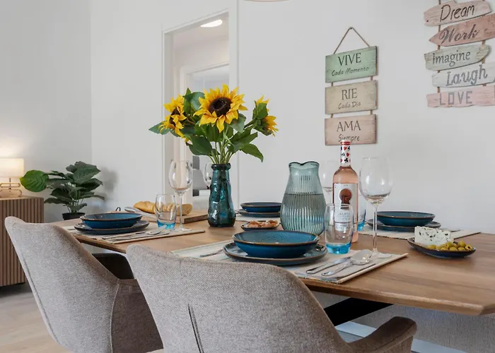 Casa Vecinos - Luxury Rooftop Penthouse Apartment